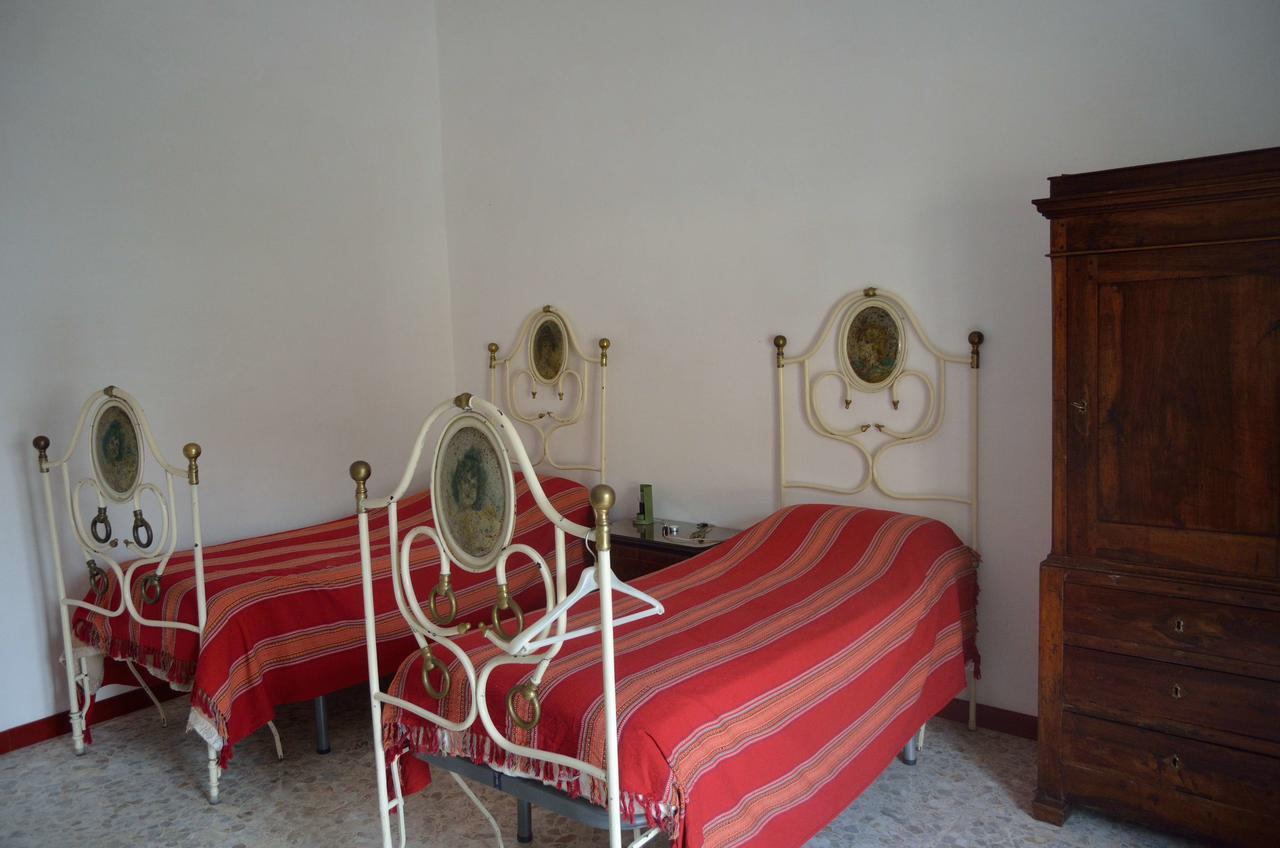 Il Giardino Del Sole Bed and Breakfast Roccarainola Exteriör bild